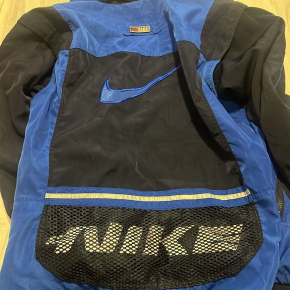 Vintage Nike rain jacket - Picture 4 of 4